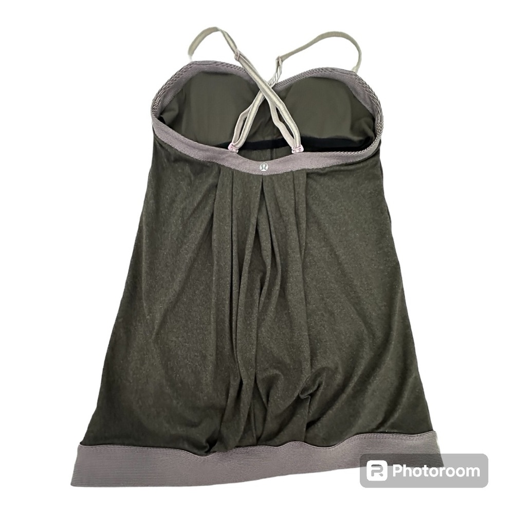 Lululemon top. EUC